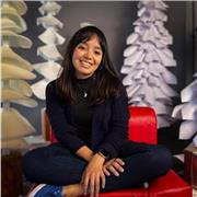 Doy clases de español/castellano a estudiantes de kinder, primaria, bachillerato.